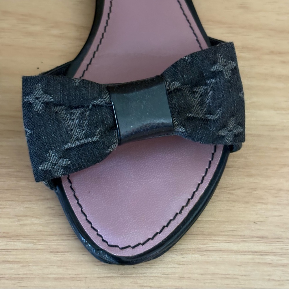 LOUIS VUITTON sz 7 37 Black Denim Bow Flats Sandals - Picture 7 of 14